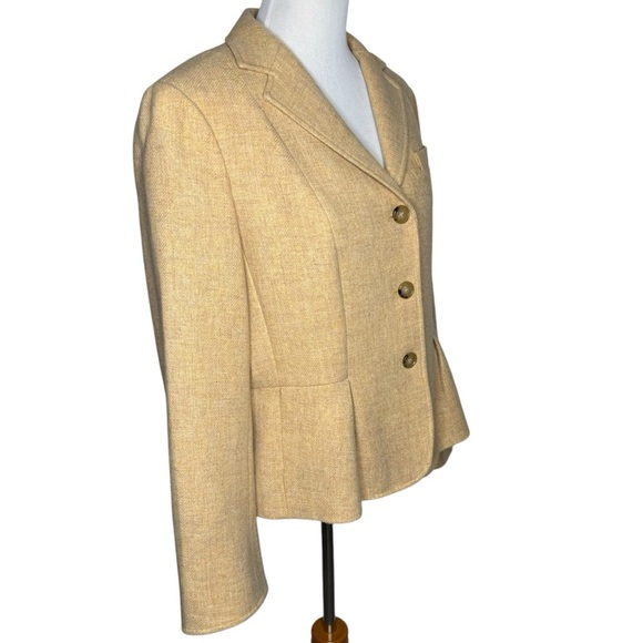 Talbots Women’s Pastel Yellow Pleated Button 100% Wool Blazer Women’s Size 1X - Picture 5 of 16
